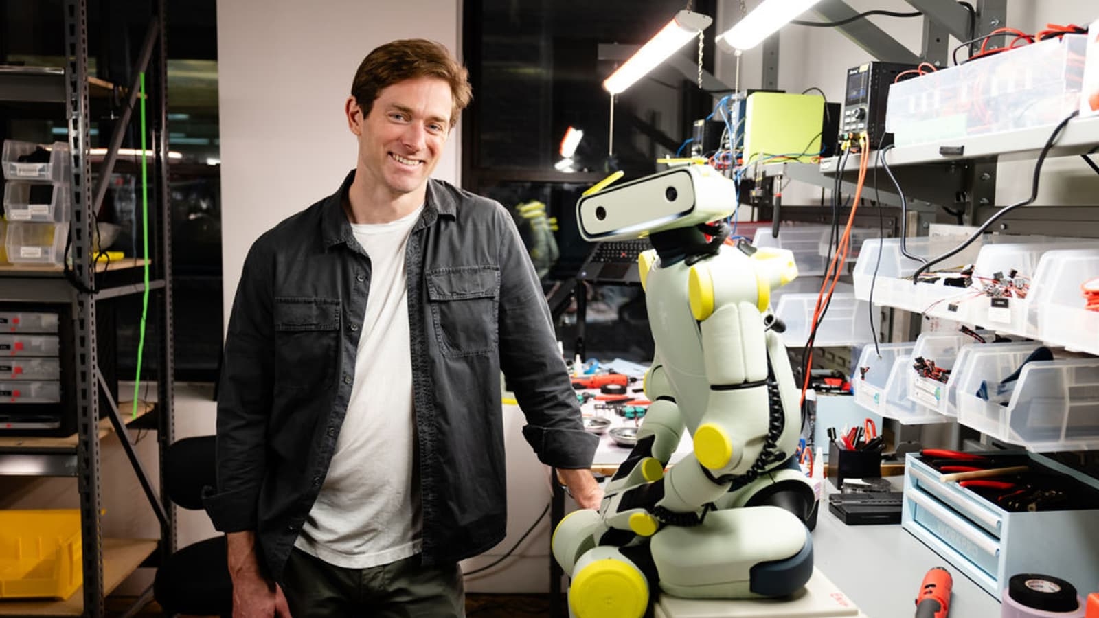 Amazon, Çocuk Boyunda Sevimli Robotlar Üreten Şirketi Satın Aldı